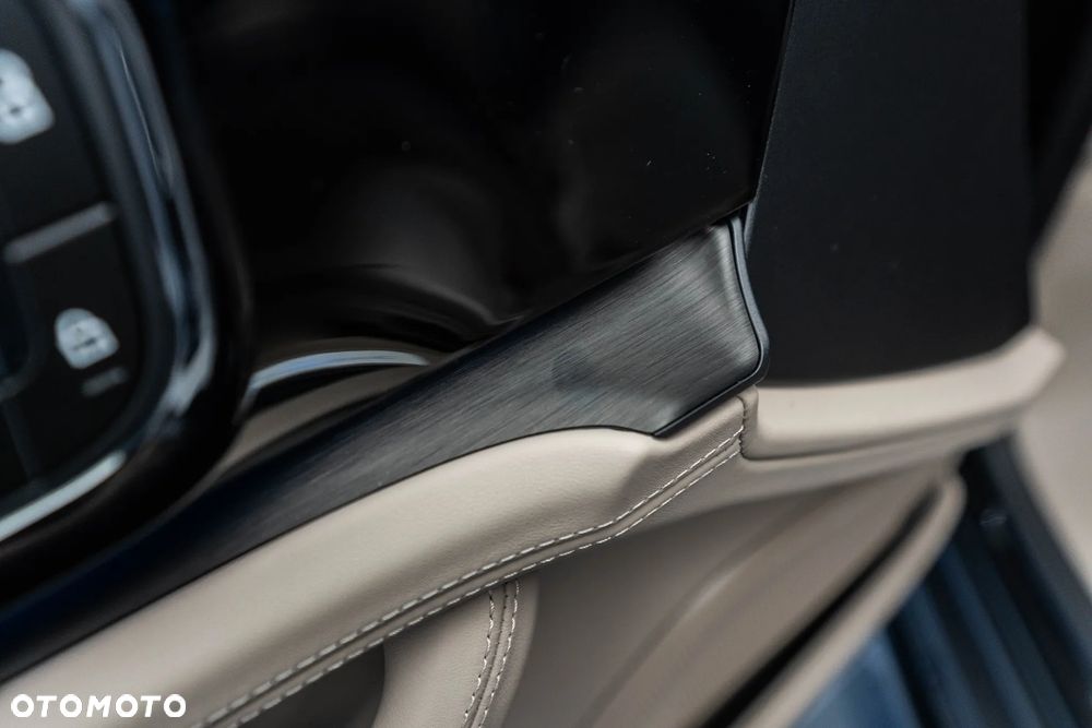 Porsche Panamera 4 - 29