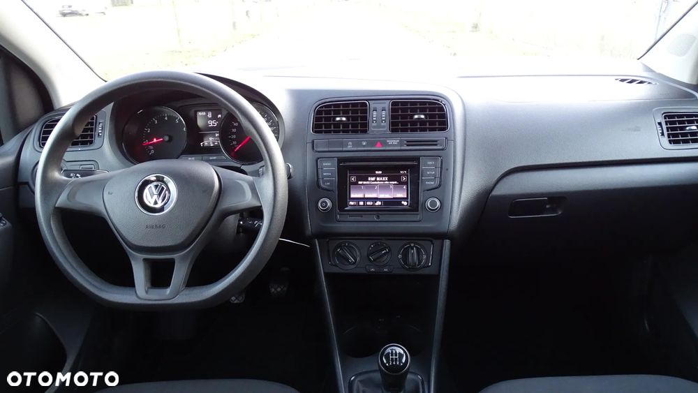 Volkswagen Polo 1.0 (Blue Motion Technology) Comfortline - 9
