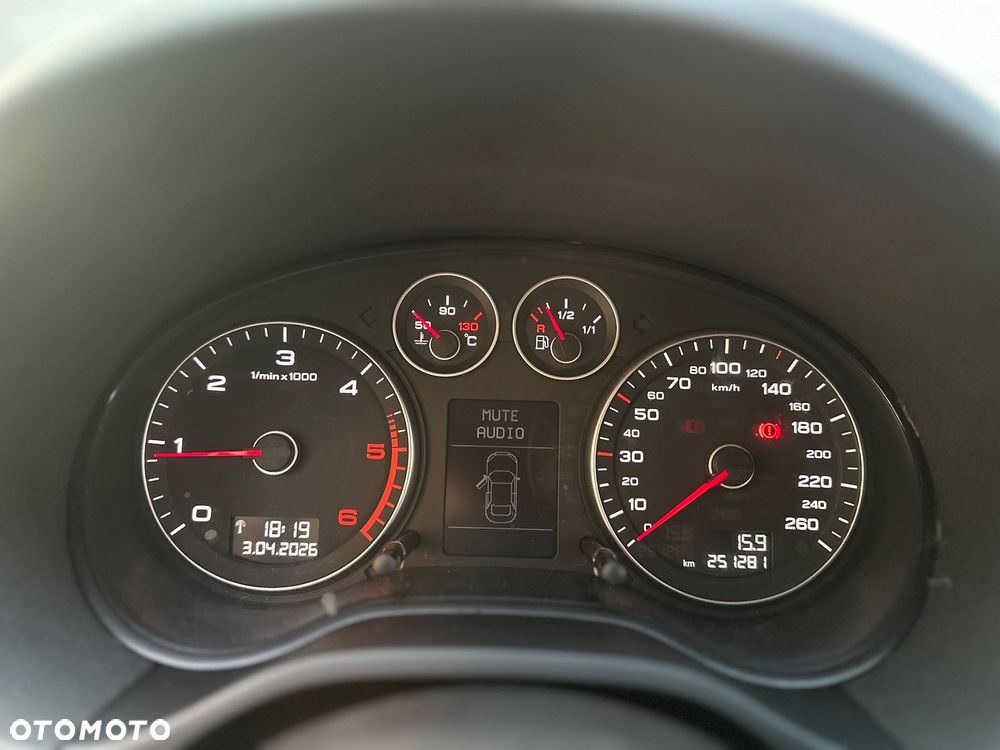Audi A3 3-drzwiowe 1.9 TDI DPF Attraction - 12