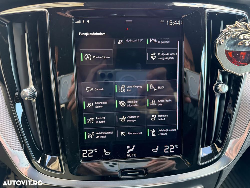 Volvo S60 T4 R-Design - 17