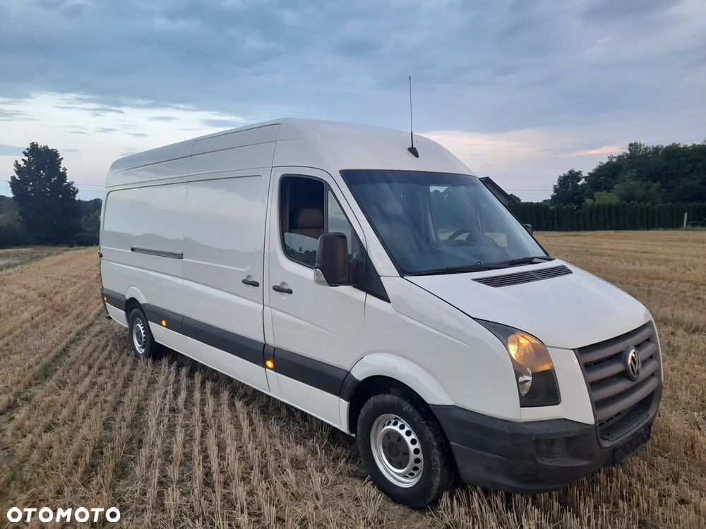 Volkswagen Crafter - 1