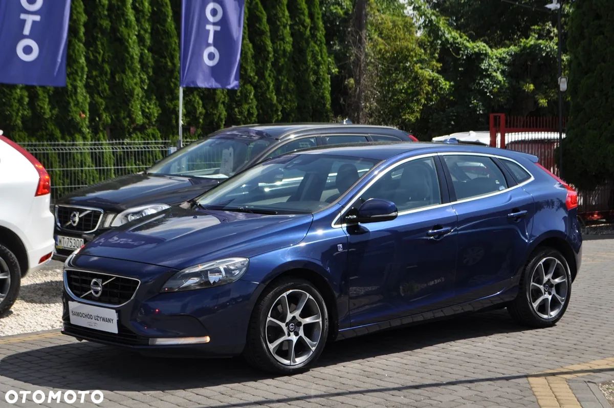 Volvo V40 T3 Ocean Race - 1
