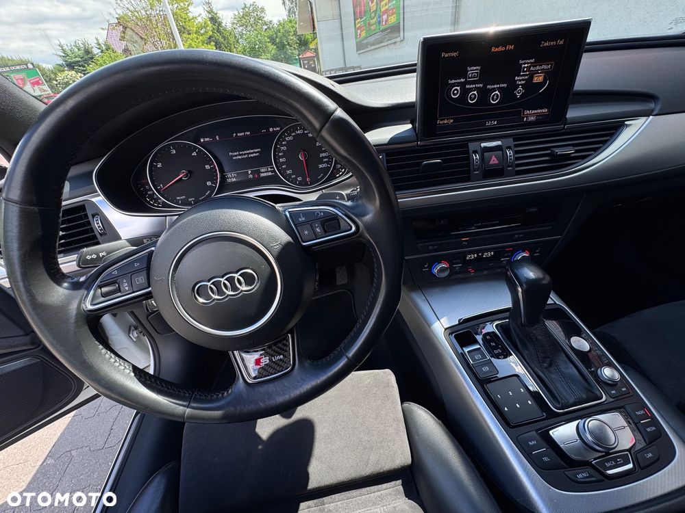 Audi A6 Avant 2.0 TDI Ultra S tronic - 29