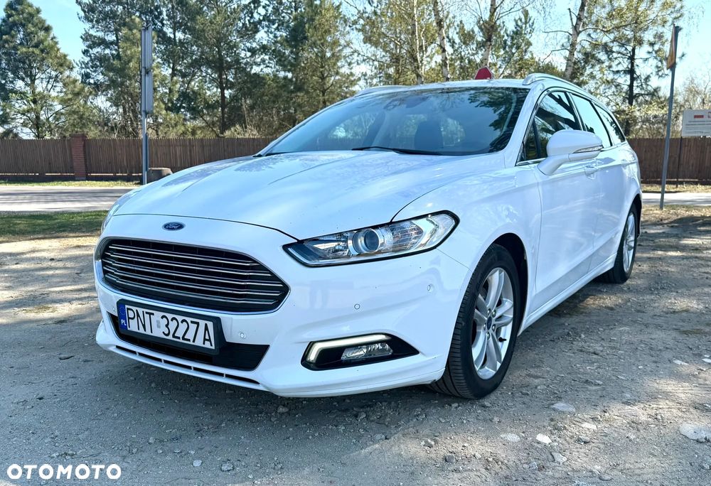 Ford Mondeo 2.0 TDCi STart-Stopp Titanium - 3