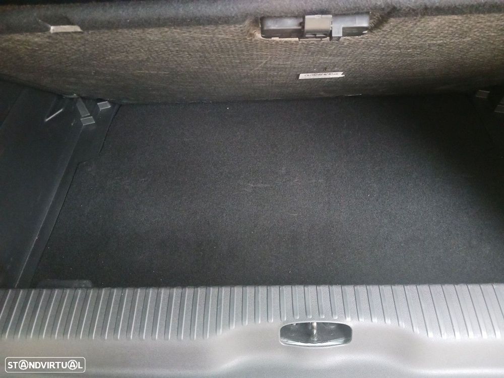 Citroën C3 Aircross 1.2 PureTech Plus - 36