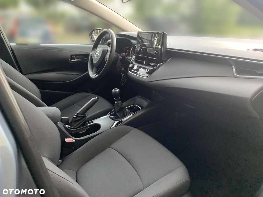 Toyota Corolla 1.6 Active EU6 - 13