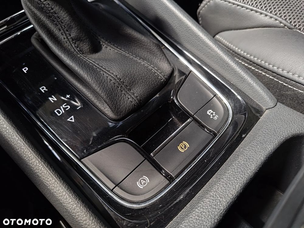 Skoda Kodiaq 2.0 TSI 4x4 Sportline DSG - 32