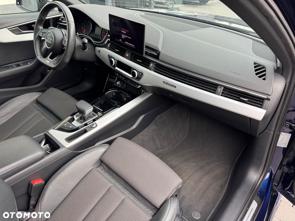 Audi A4 Avant 40 TDI Quattro S Line S tronic - 24