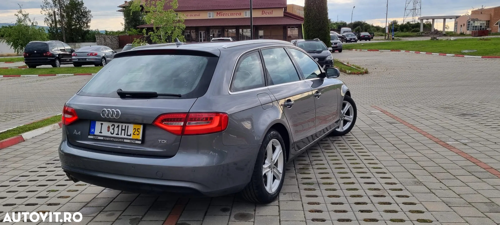 Audi A4 Avant 2.0 TDI DPF clean diesel S line Sportpaket - 3