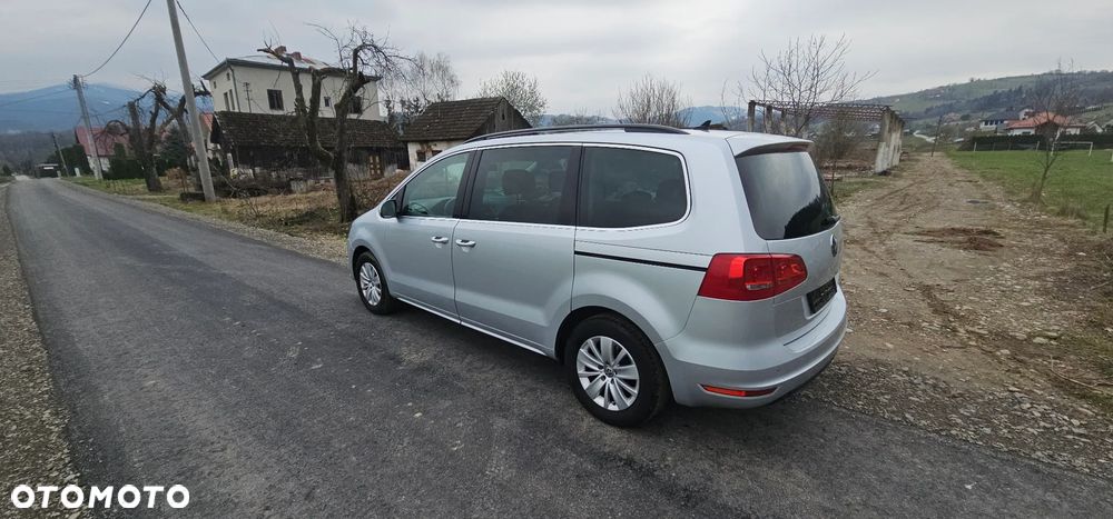 Volkswagen Sharan 2.0 TDI Comfortline DSG - 5
