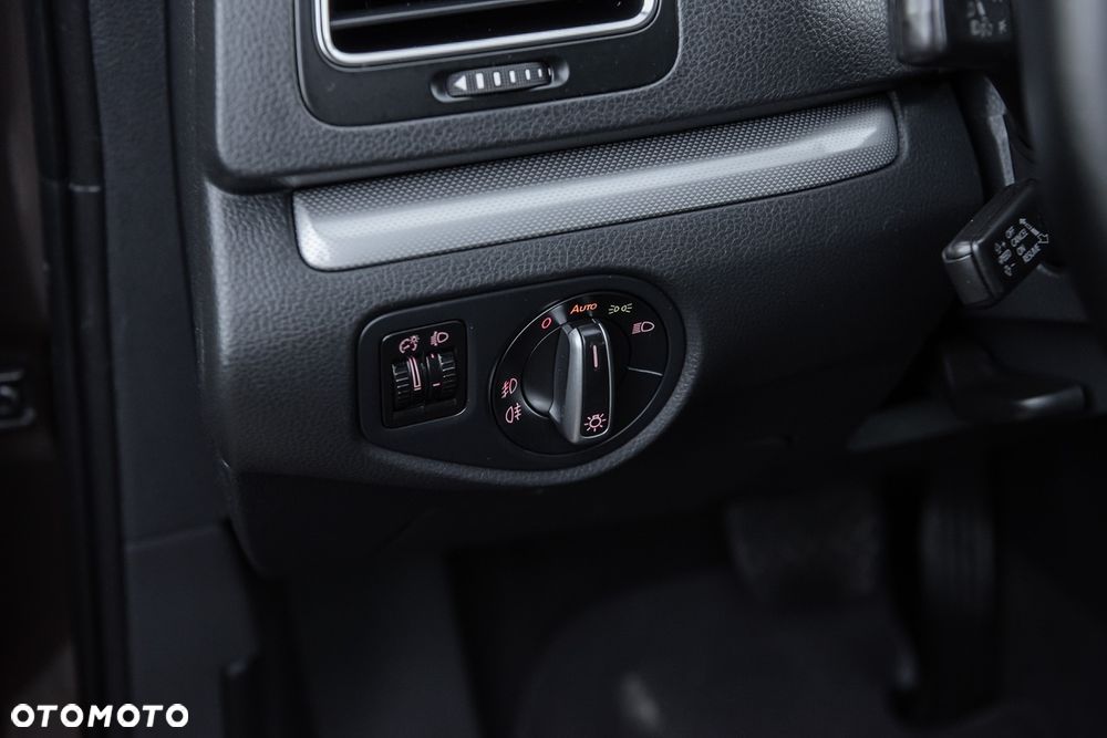 Volkswagen Sharan - 17