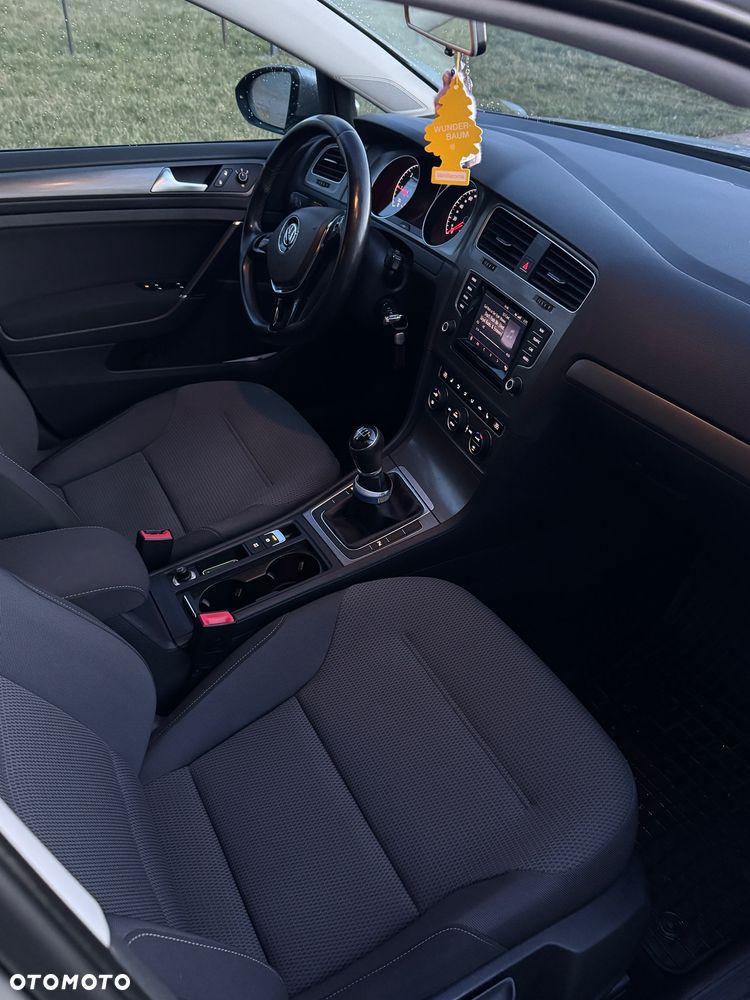 Volkswagen Golf 1.6 TDI Comfortline - 14