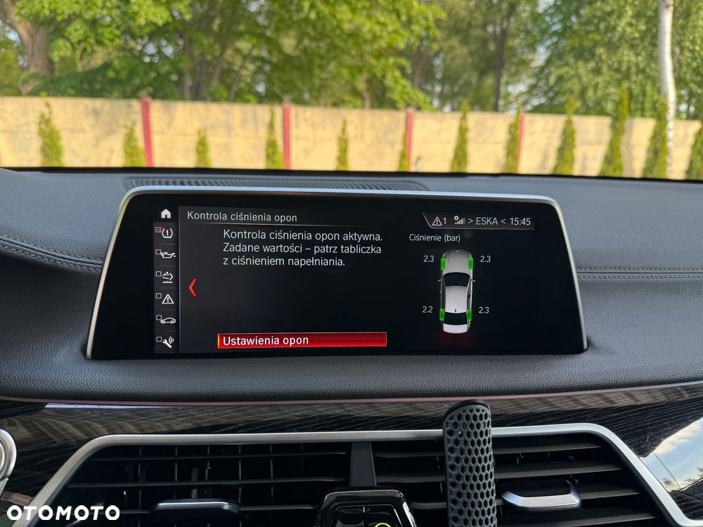 BMW Seria 7 730Ld xDrive sport - 17