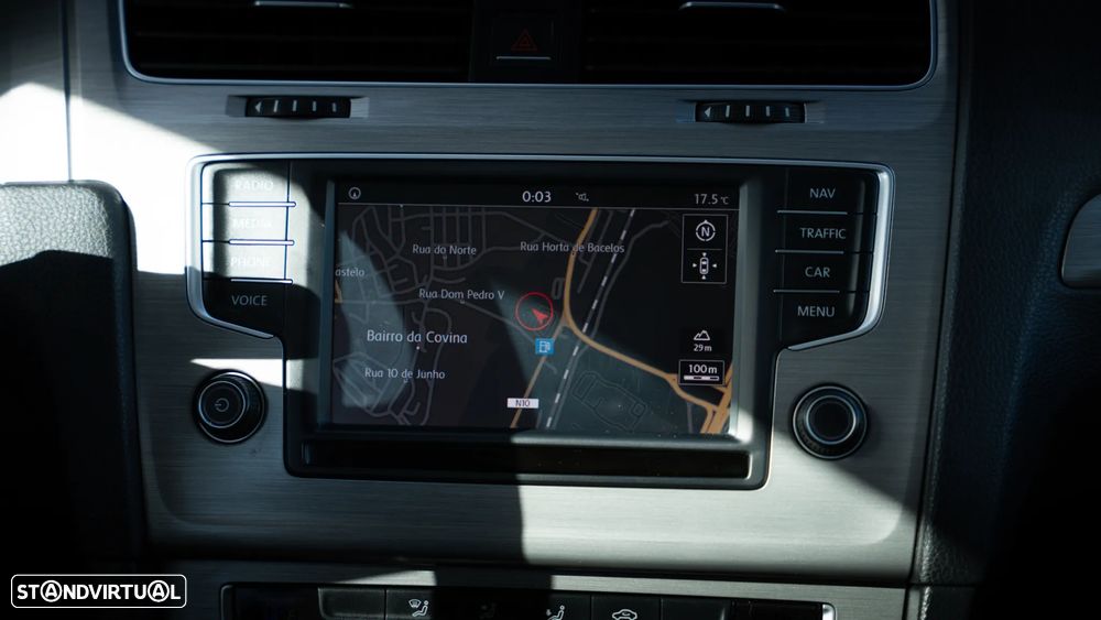 VW Golf Variant 1.6 TDi Confortline - 24