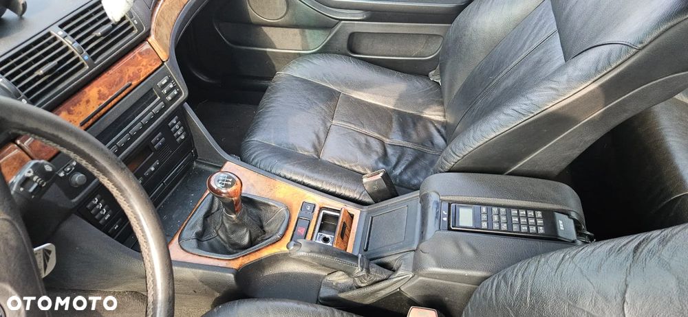 BMW E39 523i M52B25 96 - 00 - FOTEL PRZÓD LEWY PRAWY - 1