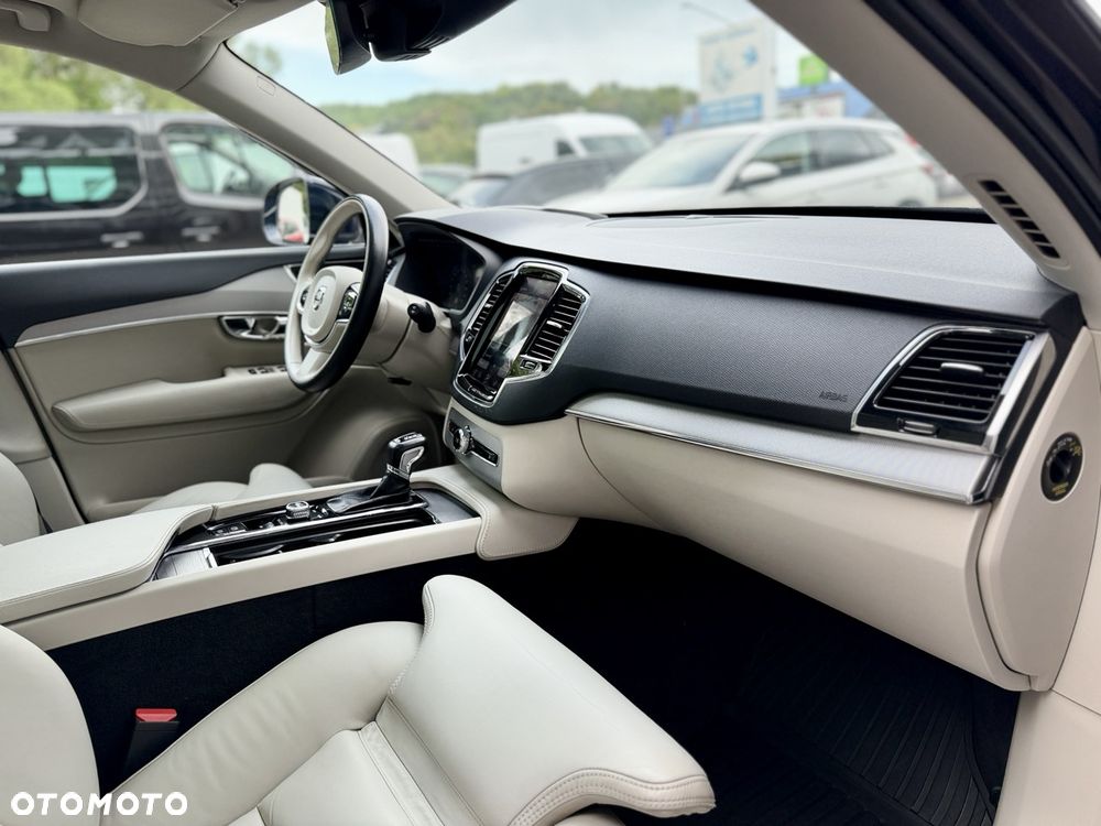 Volvo XC 90 T5 AWD Geartronic Inscription - 34