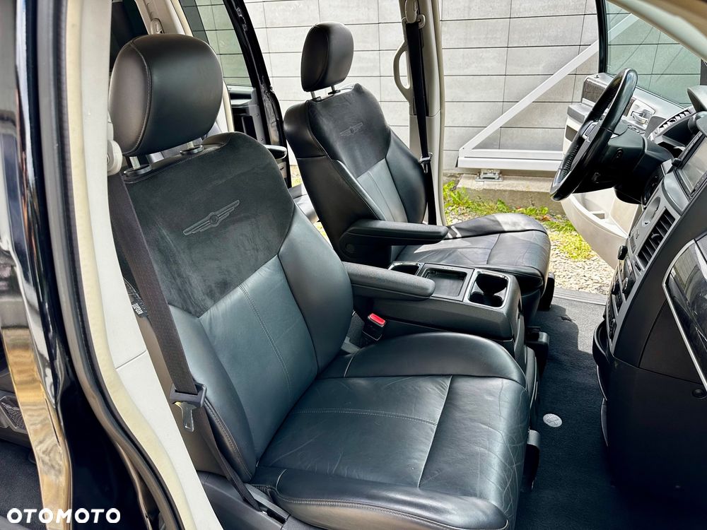Chrysler Grand Voyager 3.8 V6 Limited - 36