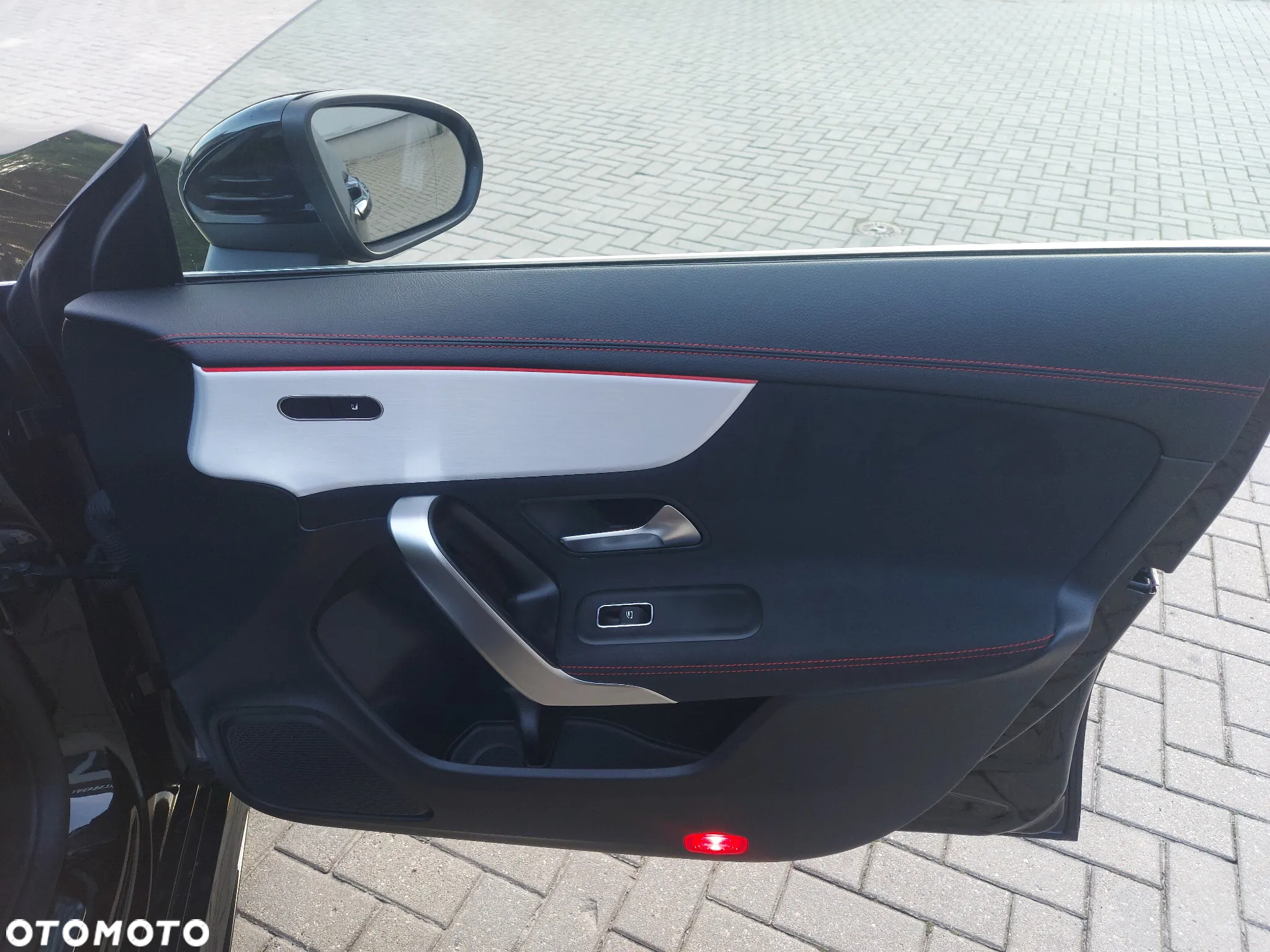 Mercedes-Benz CLA 200 d 8G-DCT AMG Line - 17