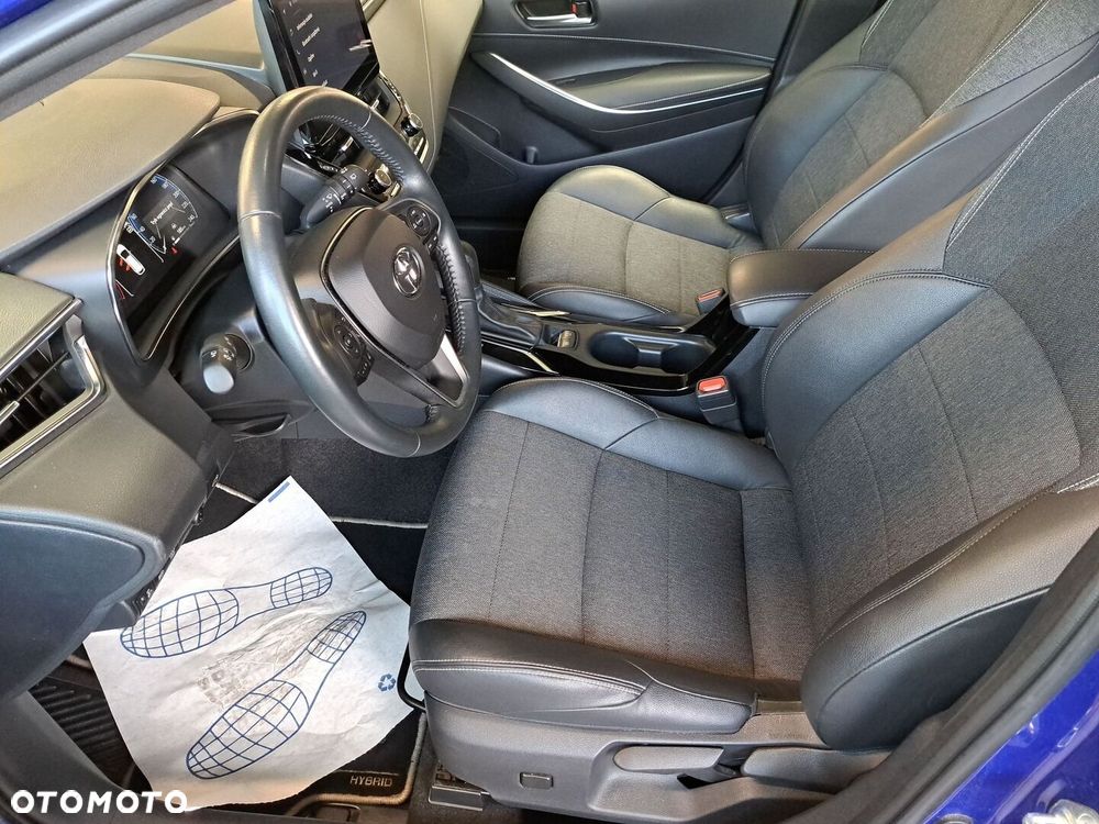 Toyota Corolla 1.8 Hybrid Style - 26
