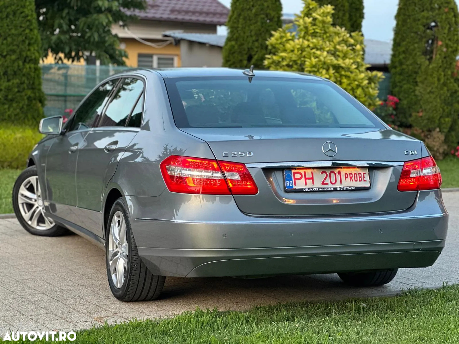Mercedes-Benz E 250 CDI DPF BlueEFFICIENCY Automatik Avantgarde - 3