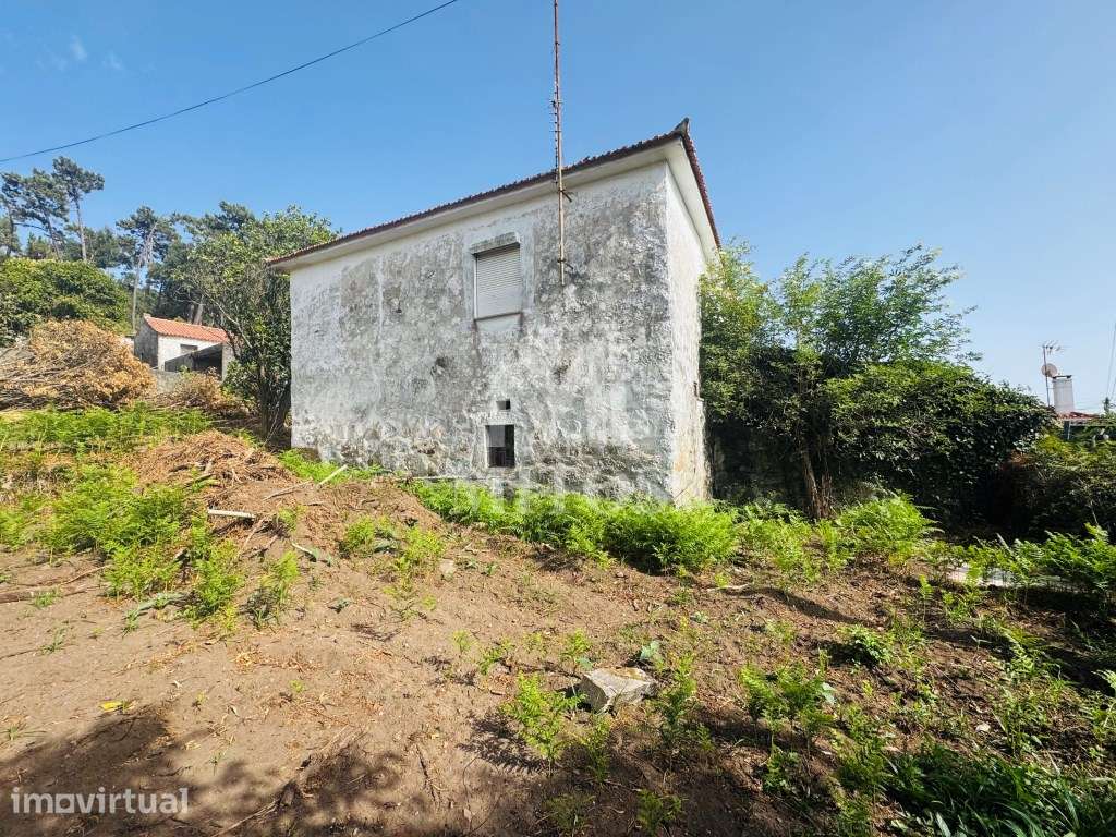 Terreno com ruínas e vista mar para venda na Areosa - Viana do Castelo - Grande imagem: 2/12