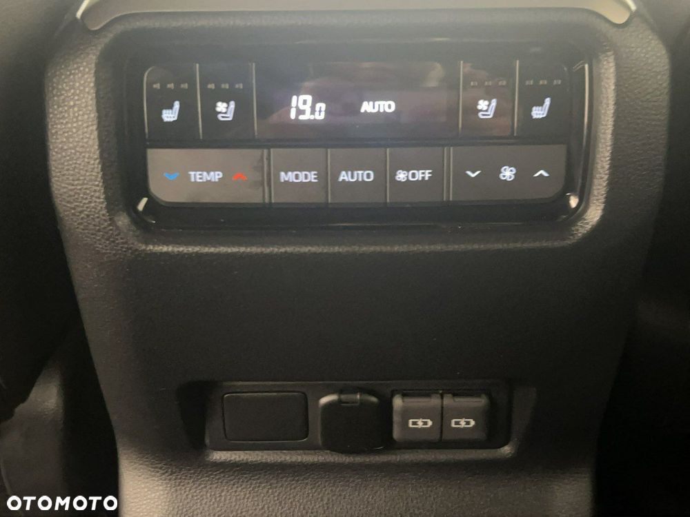 Toyota Land Cruiser LC 2.8 D-4D First Edition - 20