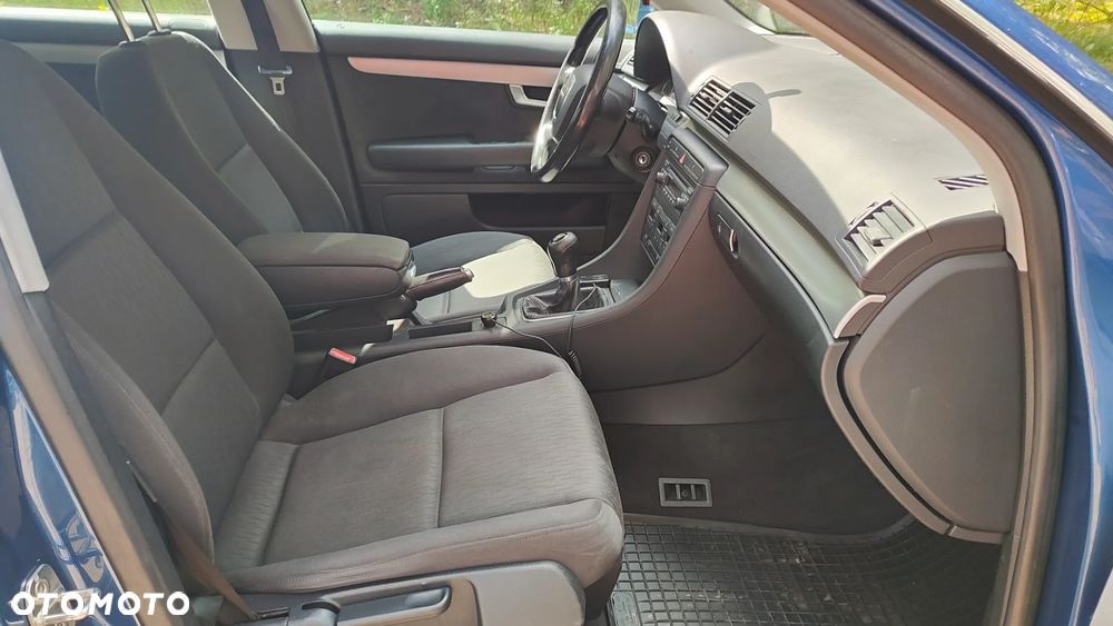 Audi A4 1.6 - 13