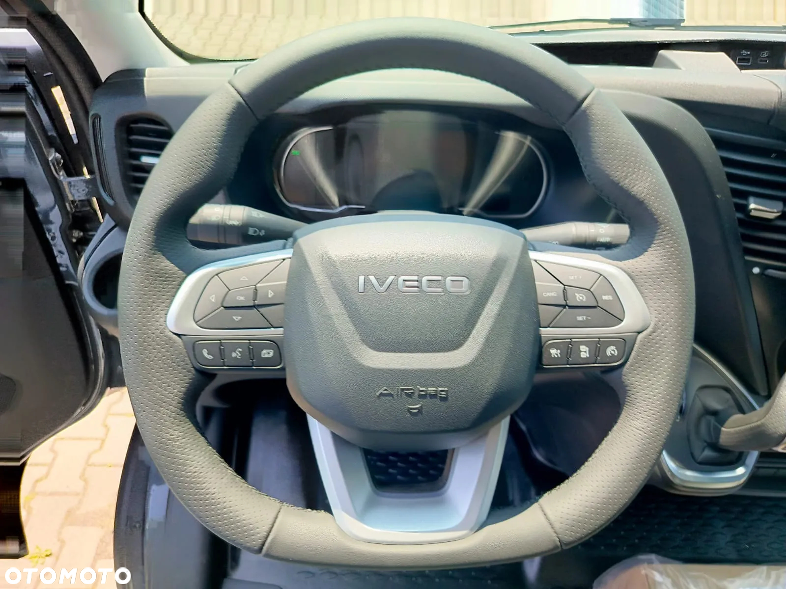 Iveco Daily / Pewny partner w biznesie ! - 27