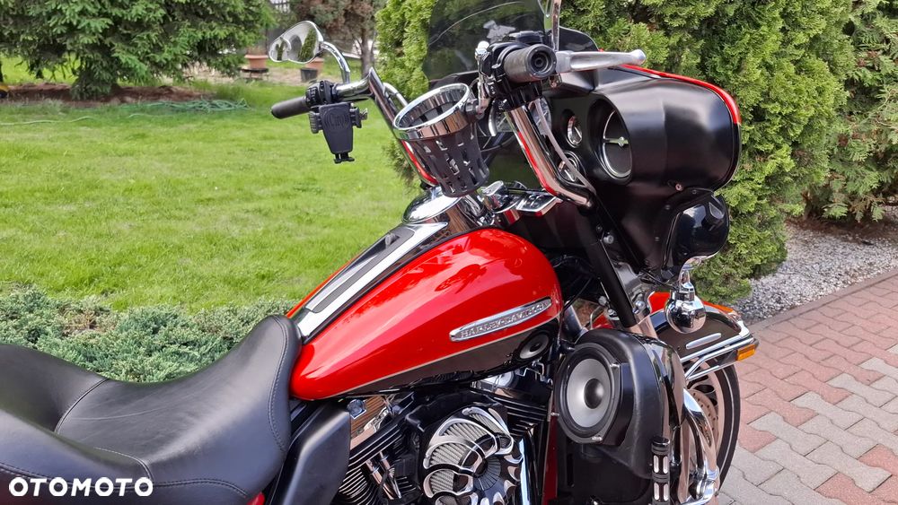 Harley-Davidson Touring Electra Glide - 13