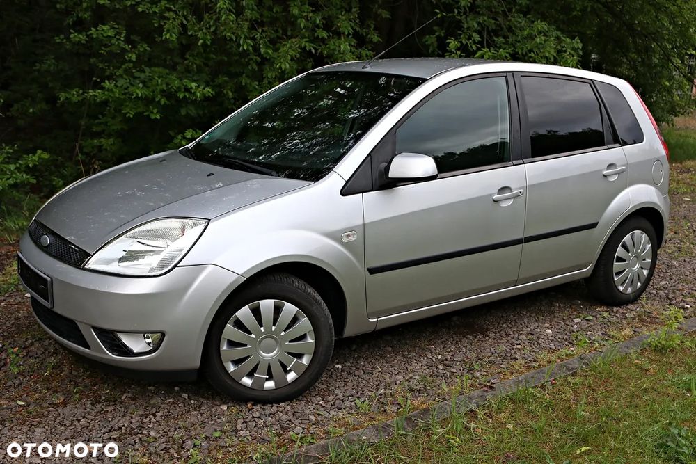 Ford Fiesta 1.4 - 11