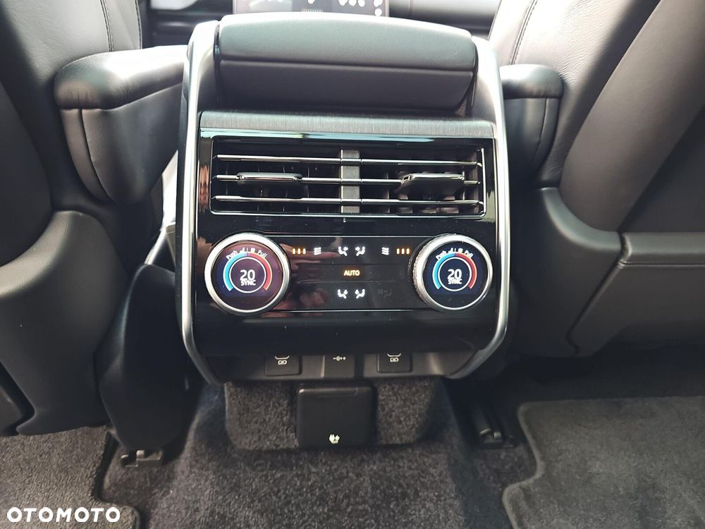 Land Rover Range Rover - 32