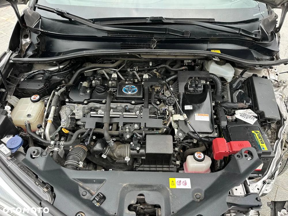 Toyota C-HR Lounge - 11