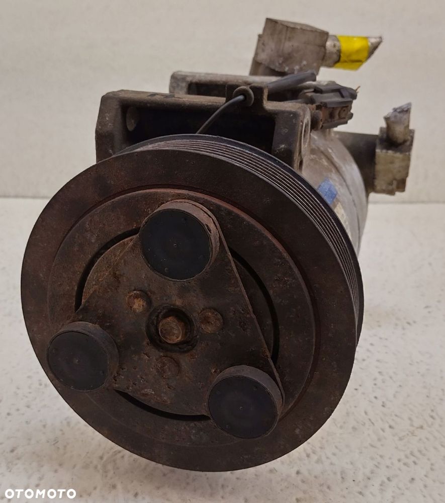 nissan pathfinder r51 navara d40 2.5 dci sprężarka klimatyzacji 92600-eb01a - 2