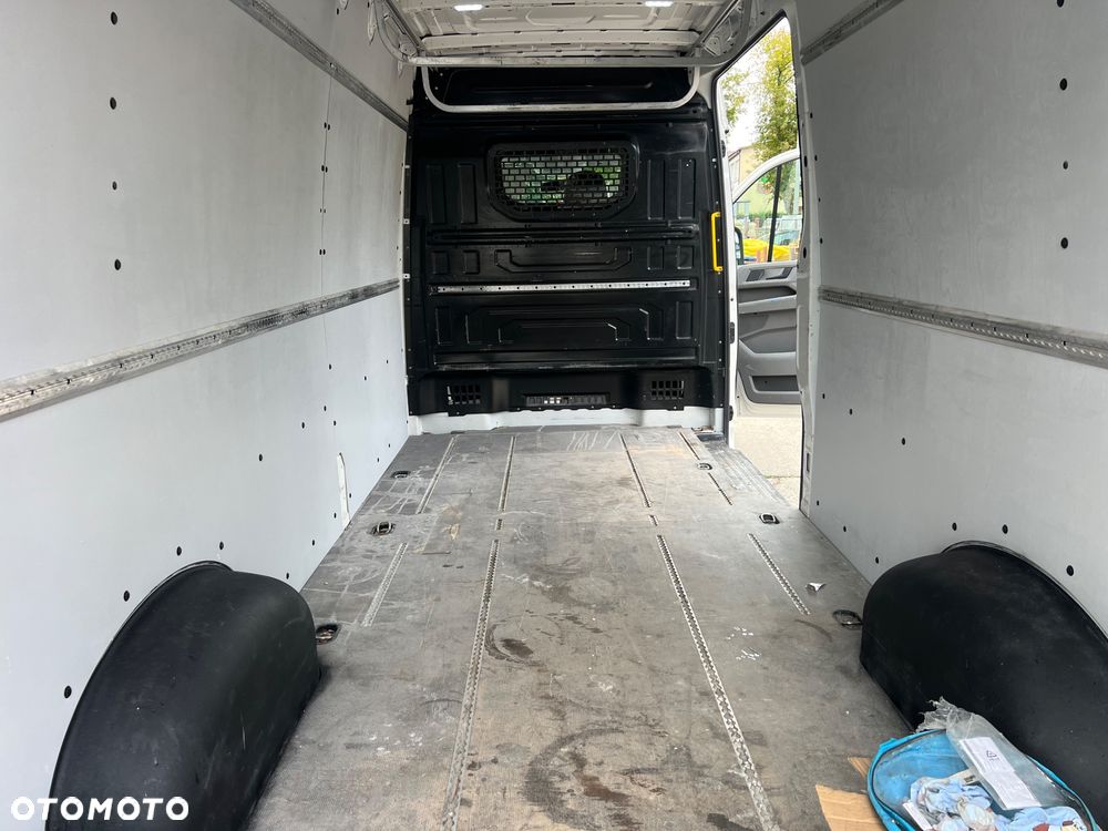 Volkswagen Crafter - 24