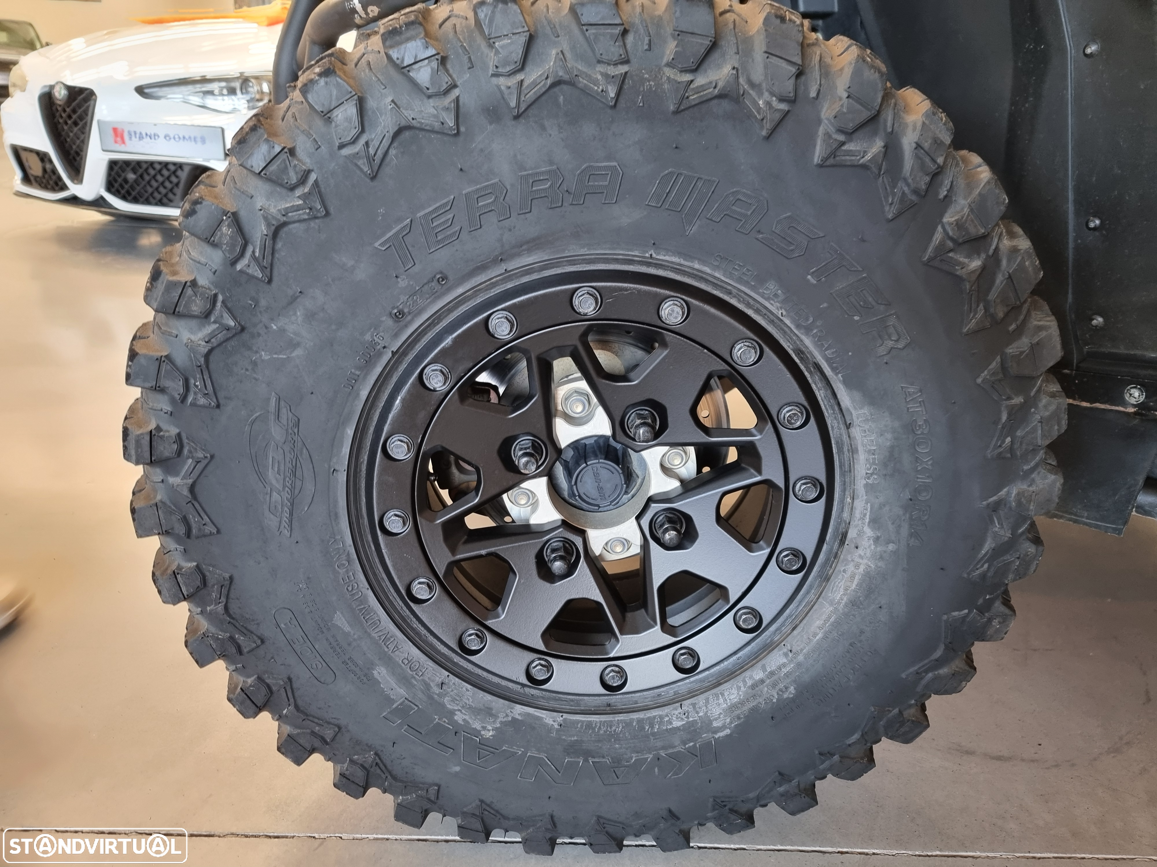 Bombardier CAN AM Maverick X3 XDS Turbo R - 24
