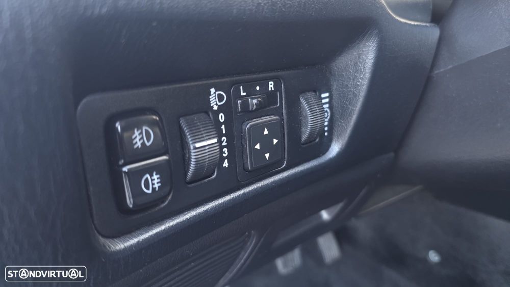 Mitsubishi Carisma HB 1.9 Di-D EXE TA+EC - 11