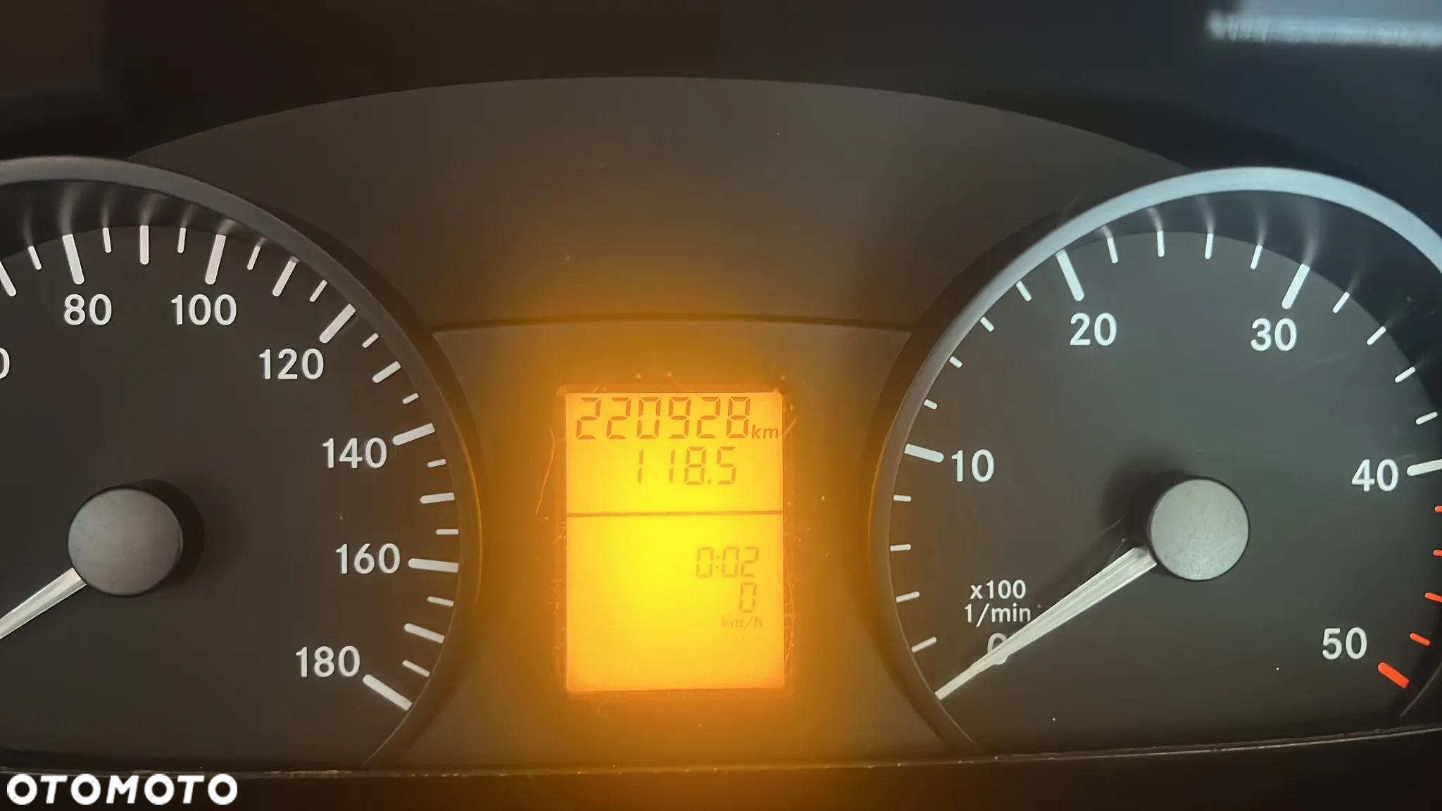 Mercedes-Benz Sprinter 316 - 8