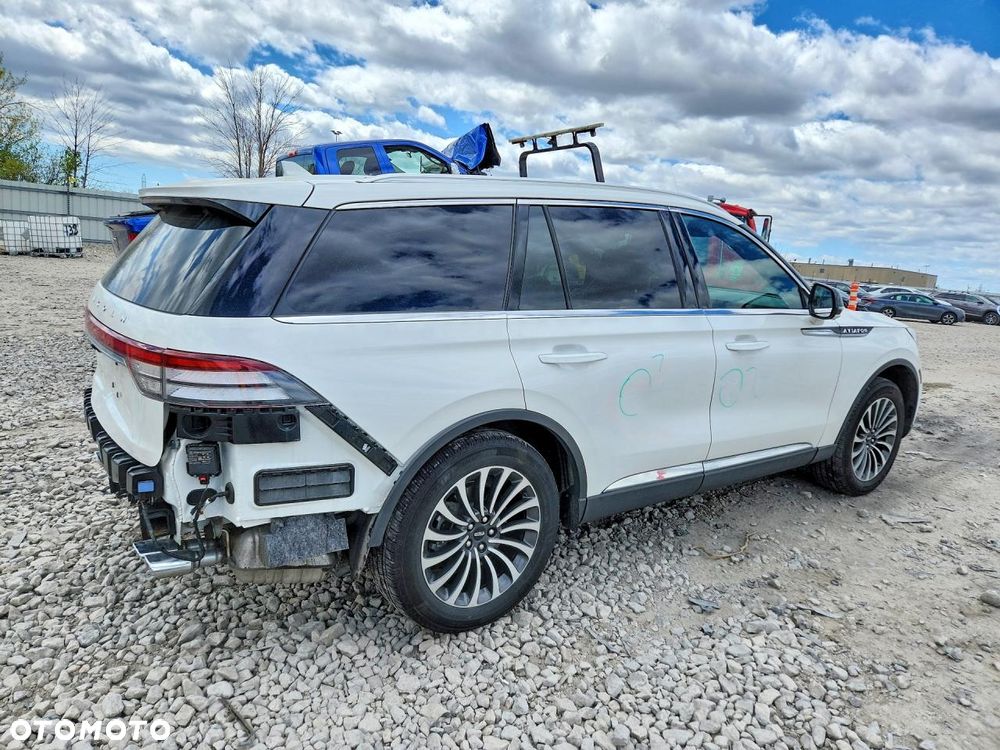 Lincoln Aviator - 4