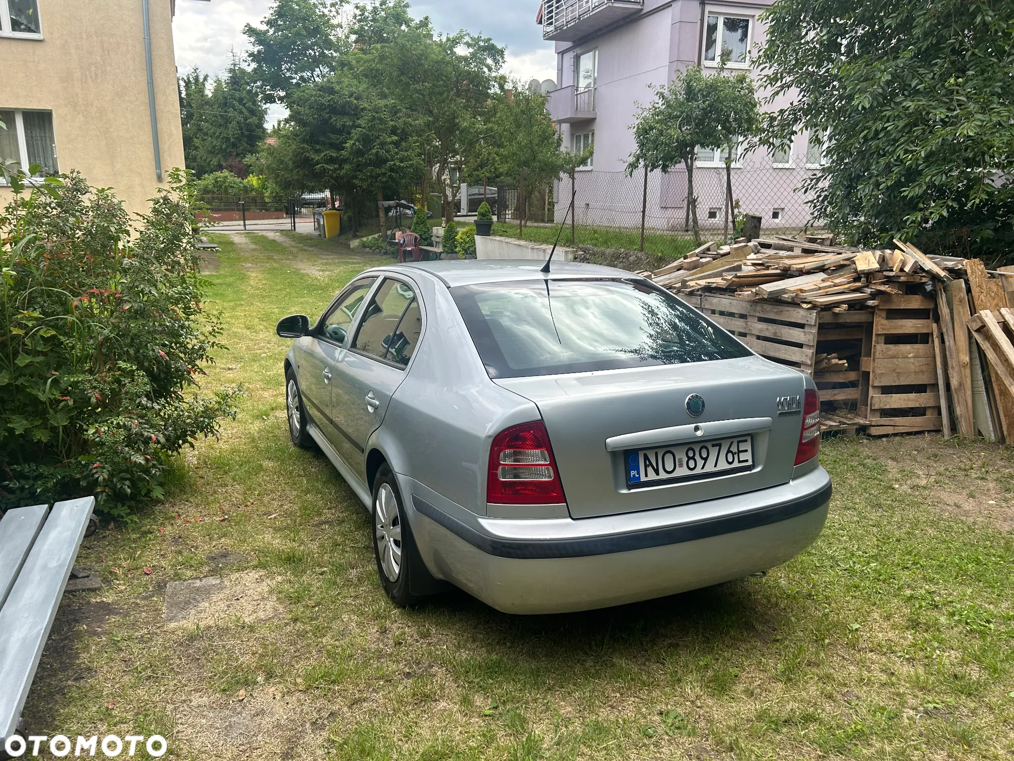 Skoda Octavia 1.6 Tour - 6