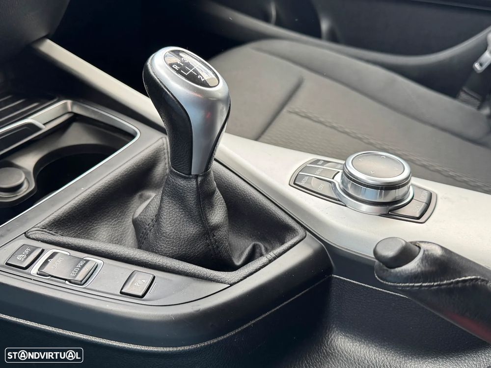 BMW 114 d Advantage - 9