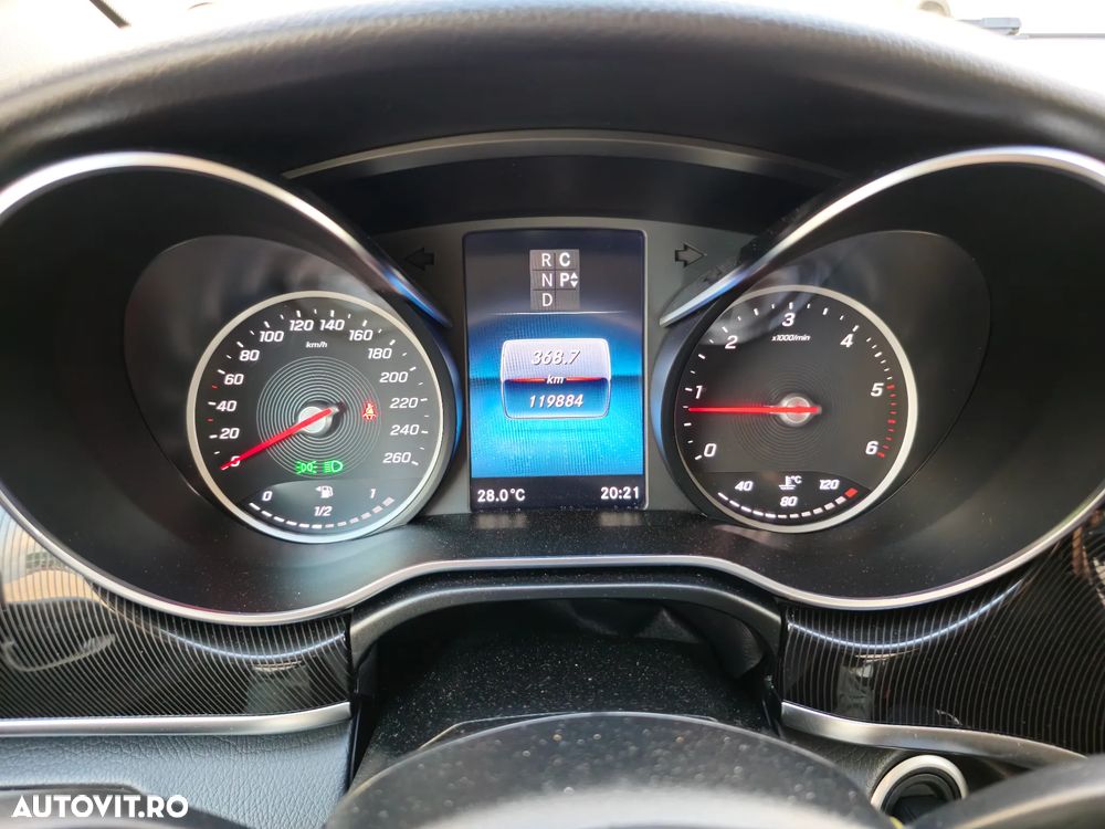 Mercedes-Benz V 220 d Extralong Avantgarde - 20