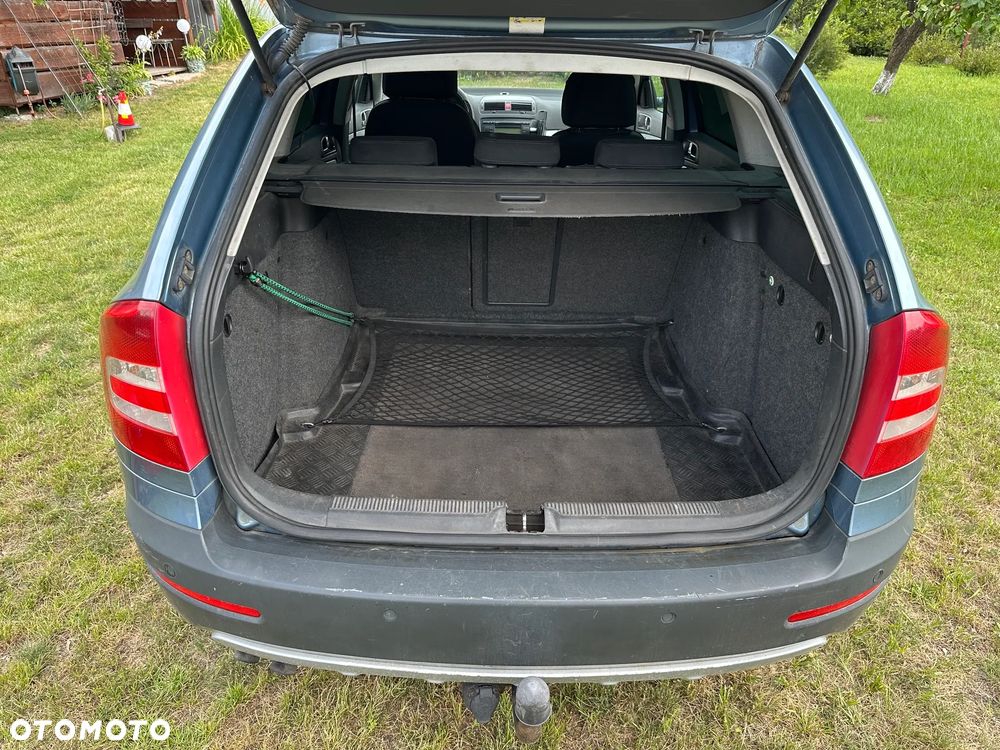 Skoda Octavia 2.0 TDI DPF 4x4 Scout - 7