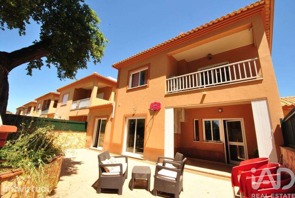 Moradia em banda T4 em Algoz e Tunes de 140,85 m2 - Grande imagem: 2/28