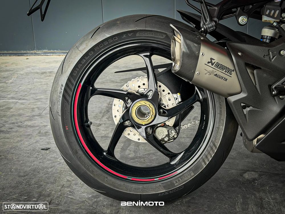 MV Agusta F3 RR - 18