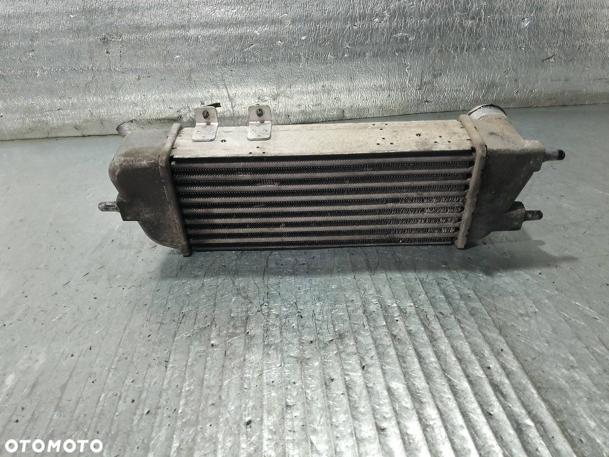 CHŁODNICA INTERCOOLER HYUNDAI I30 I 282712A610 1.6 - 1