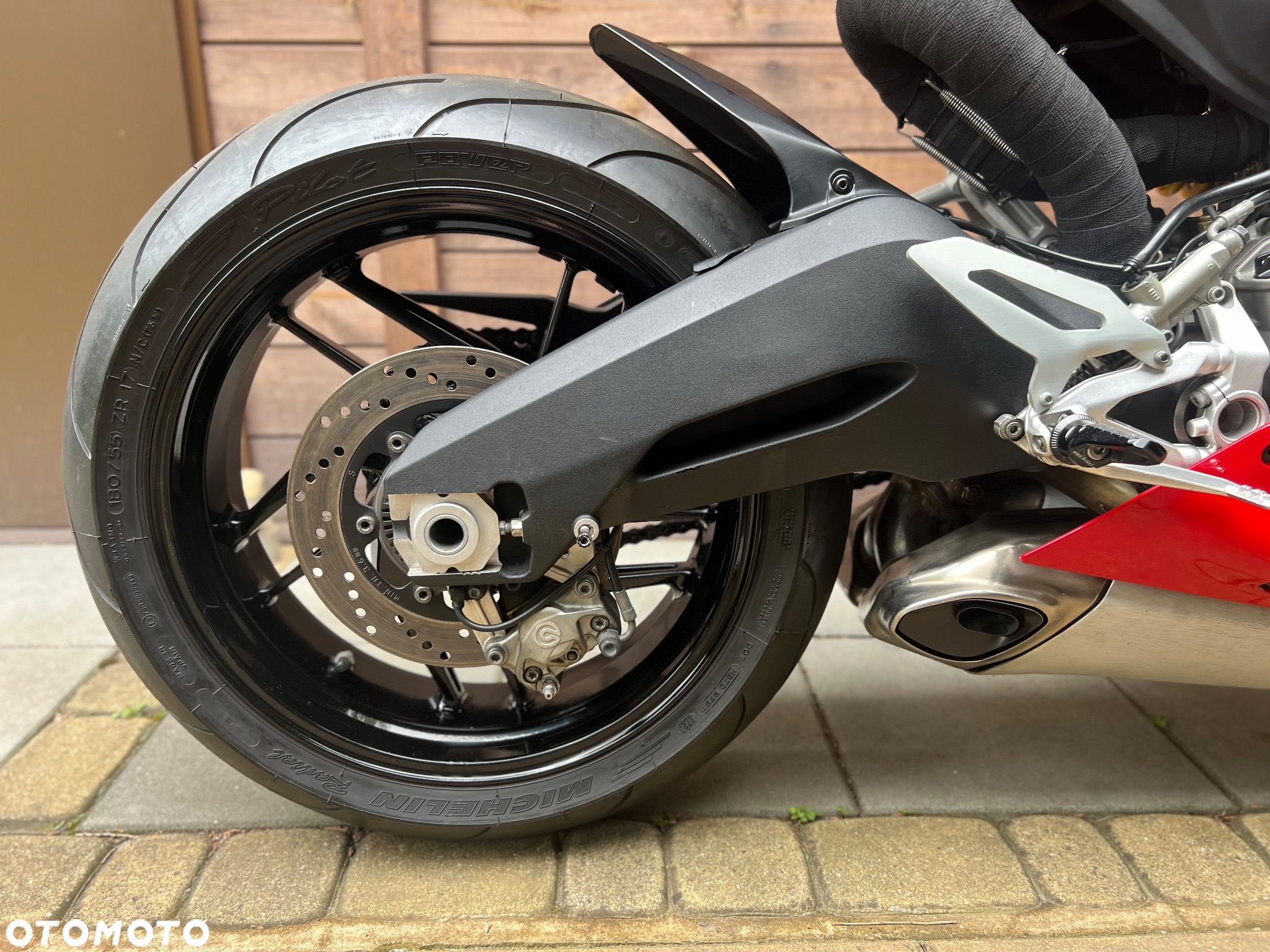 Ducati Panigale 899 - 17