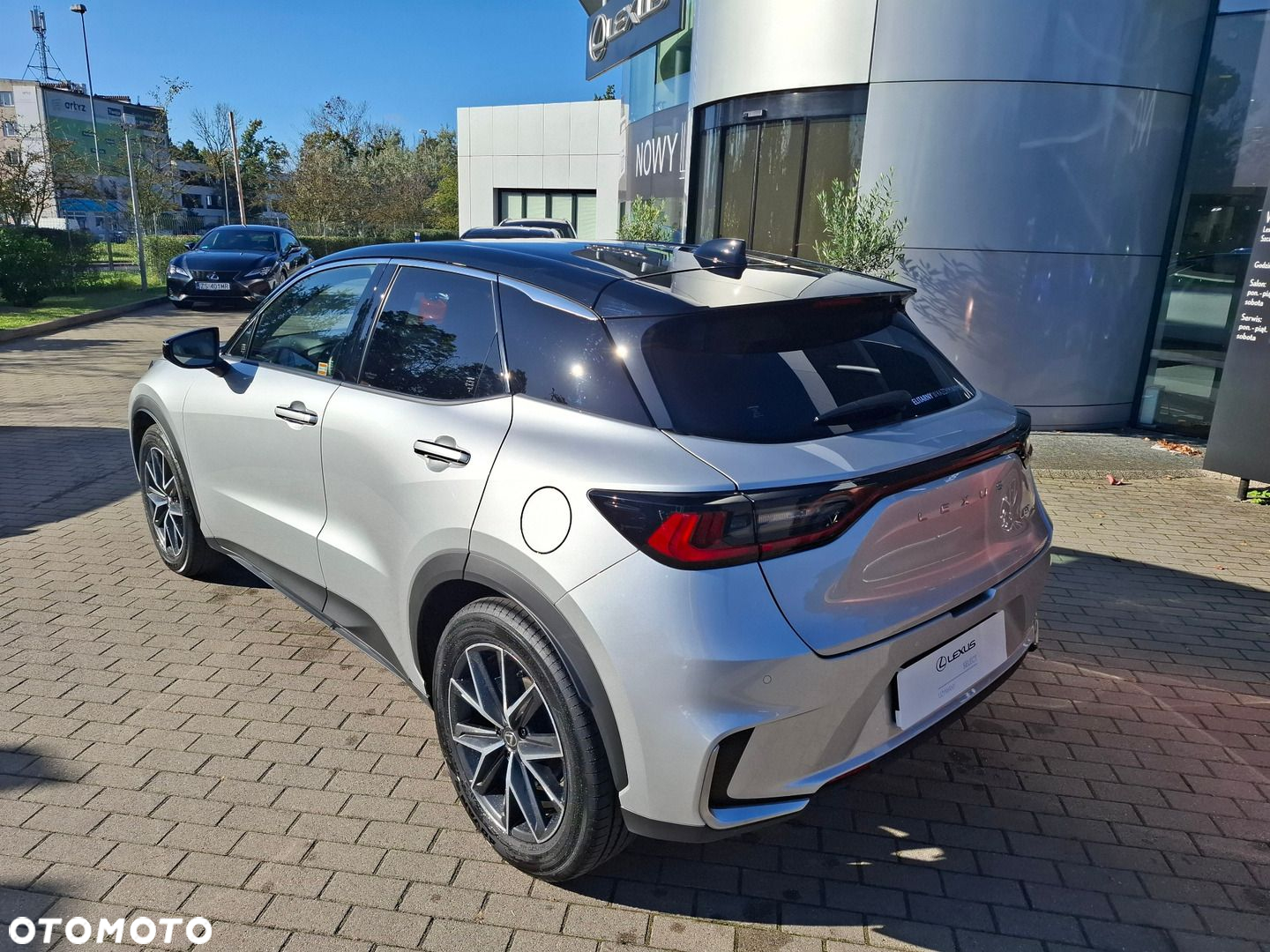 Lexus LBX 1.5 Hybrid Cool - 3