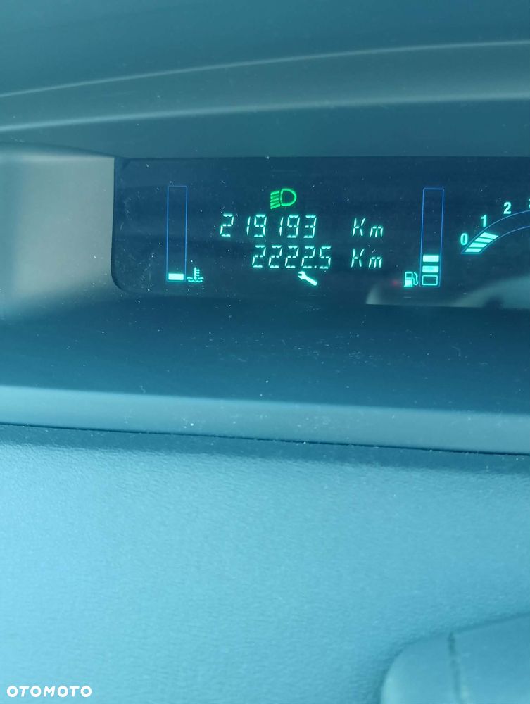 Renault Scenic 1.6 16V Conquest - 17