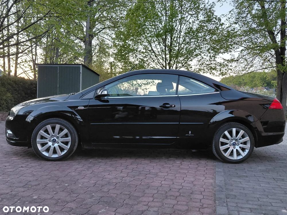 Ford Focus 2.0 16V Titanium - 5