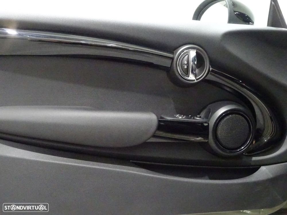 MINI 3 Portas John Cooper Works - 9